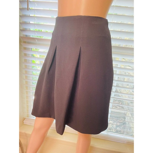 Alfani Woman Sz 12 Black Pleated A Line Short Skirt Side Zip Up Closure NWT - Picture 2 of 15